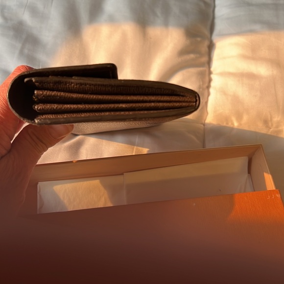 excellent use condition Louis Vuitton - Picture 9 of 9